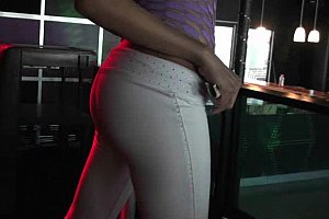 丰满爆乳bwwbww